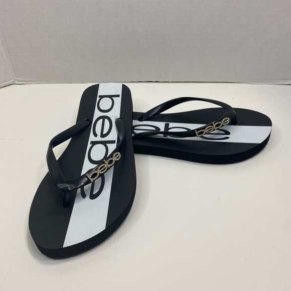 NWT Bebe Flip Flop  New - Picture 2 of 6